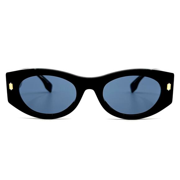 New! FENDI Sunglasses FE40125I 01V, Authentic - Picture 3 of 12